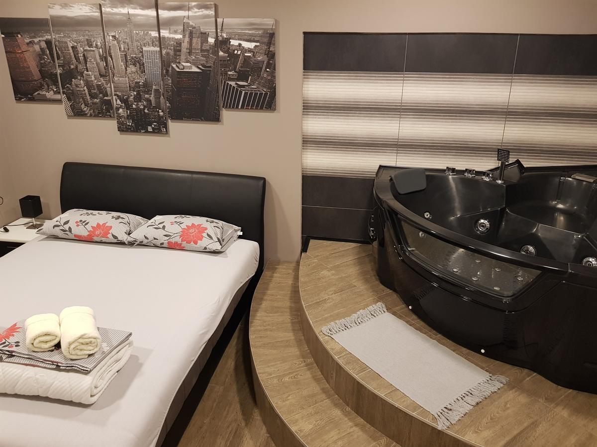 Ceca Apartman Ni エクステリア 写真
