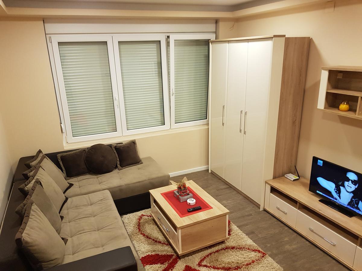 Ceca Apartman Ni エクステリア 写真