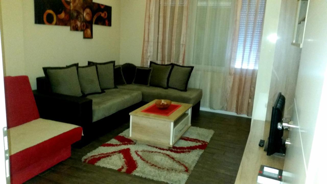 Ceca Apartman Ni エクステリア 写真