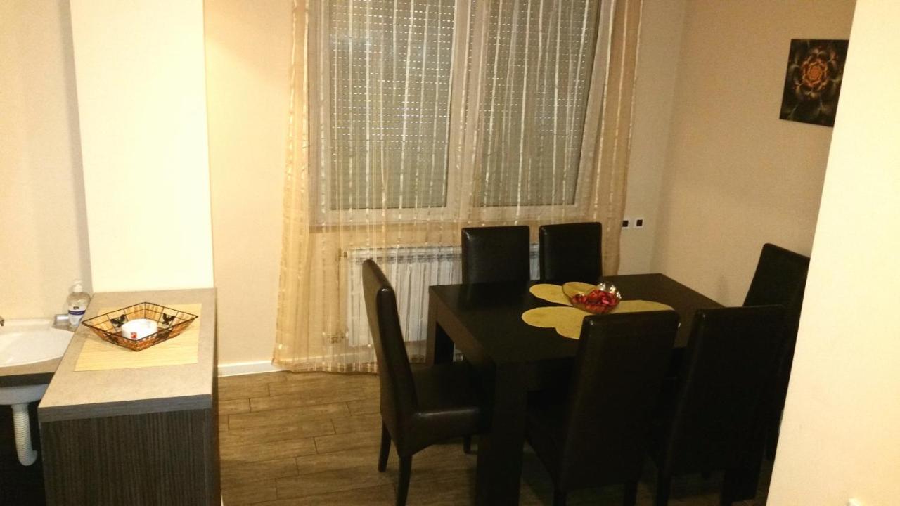 Ceca Apartman Ni エクステリア 写真